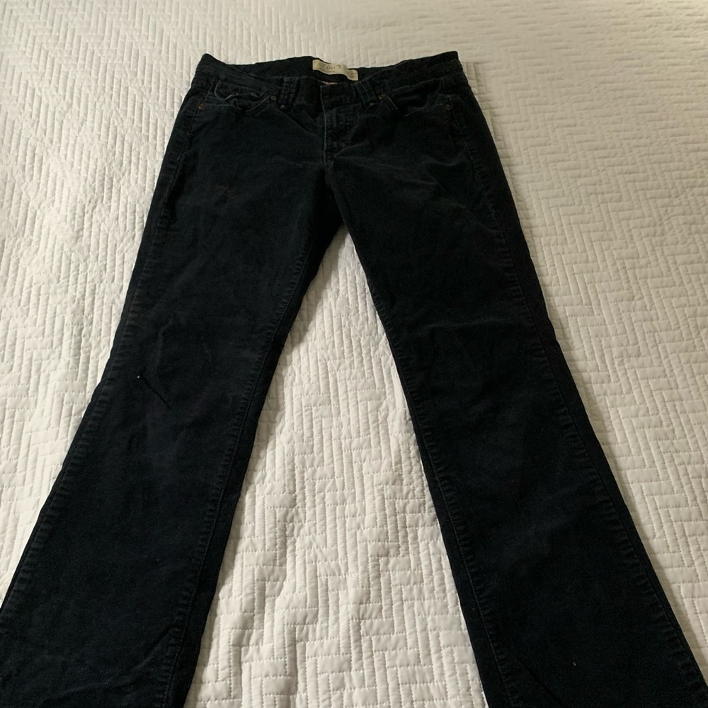 Will send pics of clothes on if needed